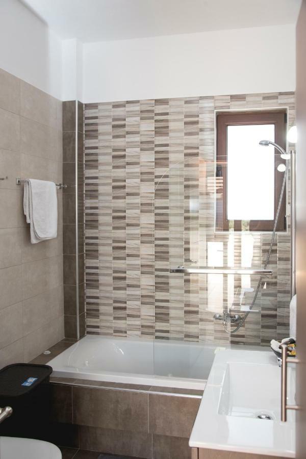 Villa Saint George Maroulas Екстер'єр фото